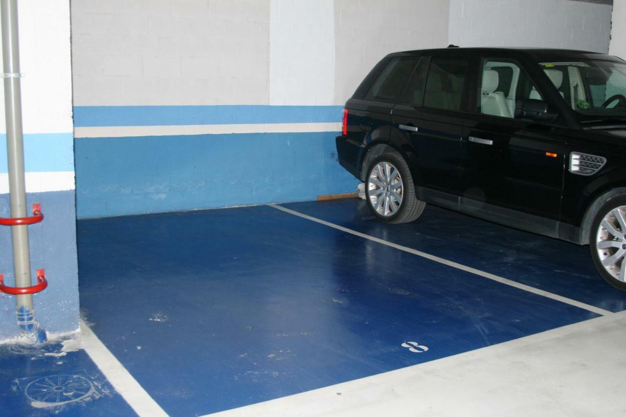 Apartamento Malaga Centro Y Playa-Parking Bagian luar foto